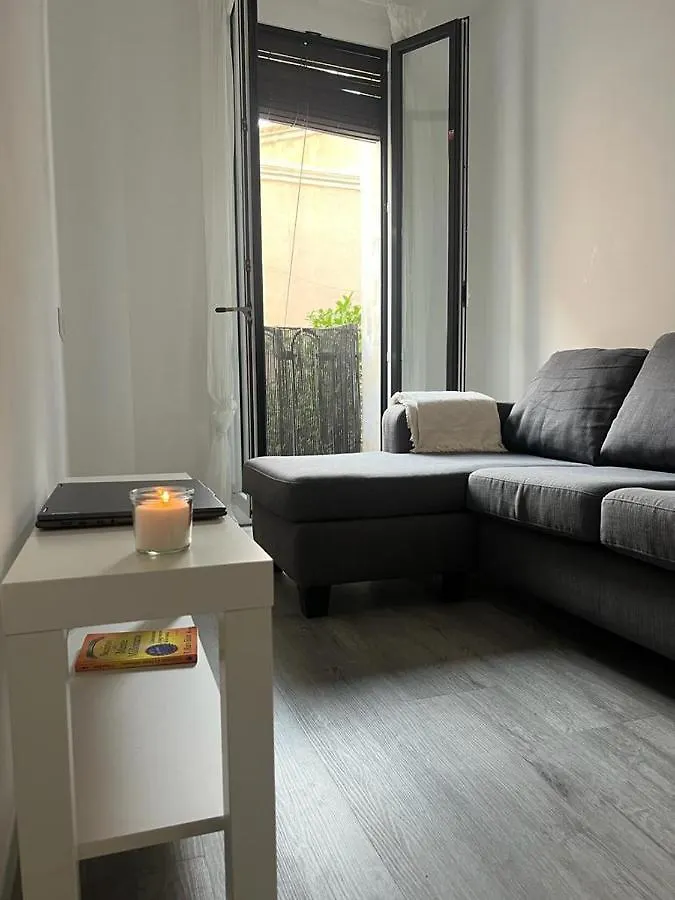 Guest house Amistat House Hotel Barcelona Spain